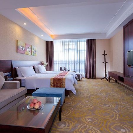 Vienna Classic Hotel Guangzhou Yanling Road Exterior foto